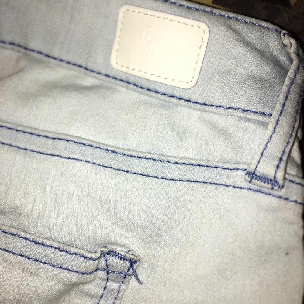 Jeans - Picture 2 of 2